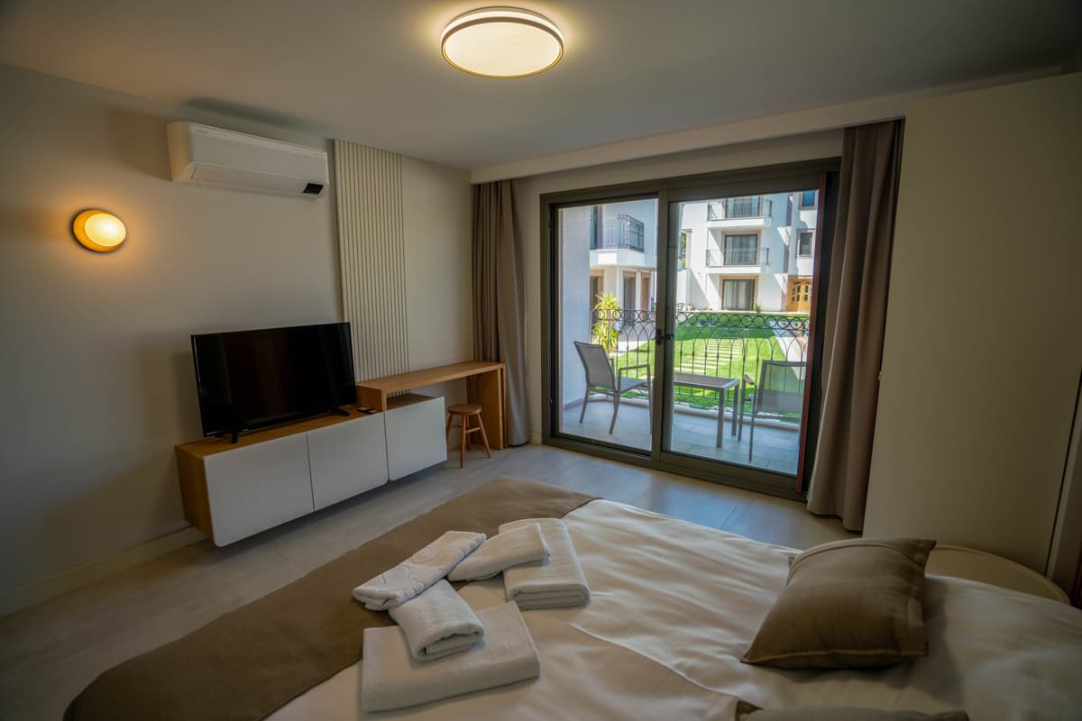 Manzaralı Suit