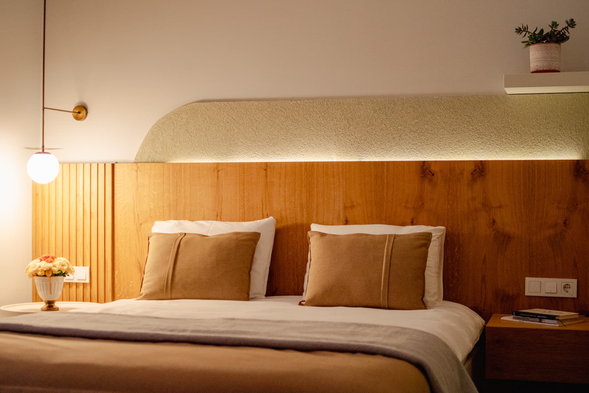 Room image 8
